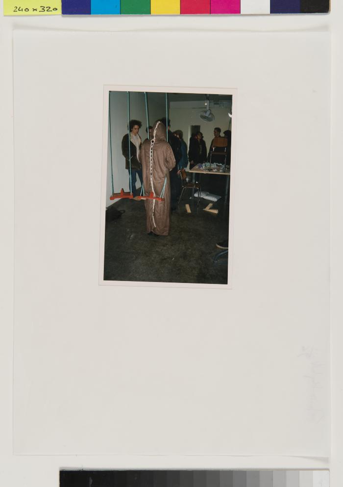 1996_18_242