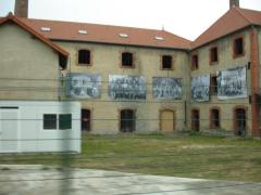 2005, Fée maison, France - Le Creusot - La briqueterie de Ciry-Le-Noble